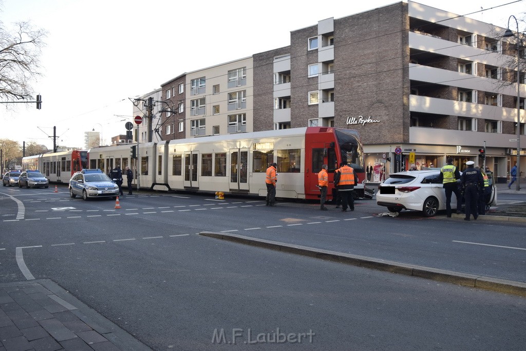 VU PKW Strab Koeln Mitte Pipinenstr Hohestr P189.JPG - Miklos Laubert